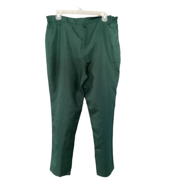 Green pants  - Picture 1 of 6